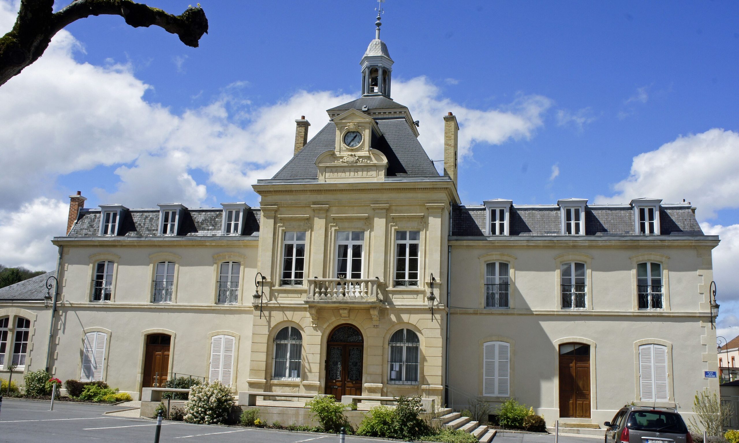 Mairie rilly la montagne